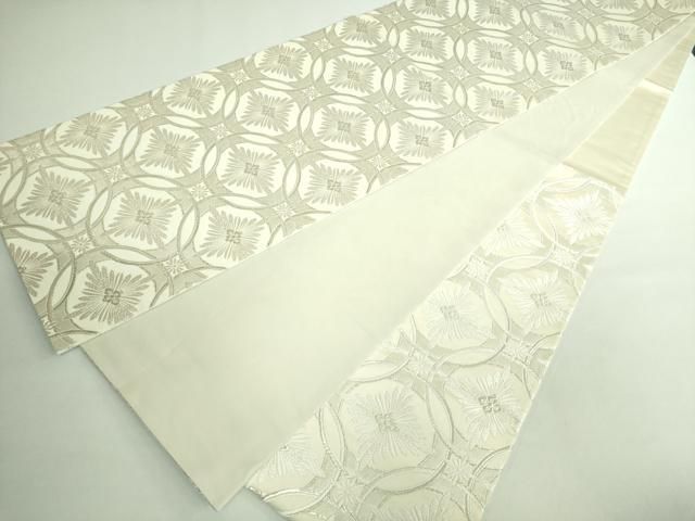 六通柄袋帯 唐織