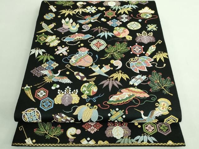 平和屋着物 上 西陣の老舗 1782年創業 山下織物 六通柄袋帯 唐織 招福宝尽くし 黒地 金糸 kh 5