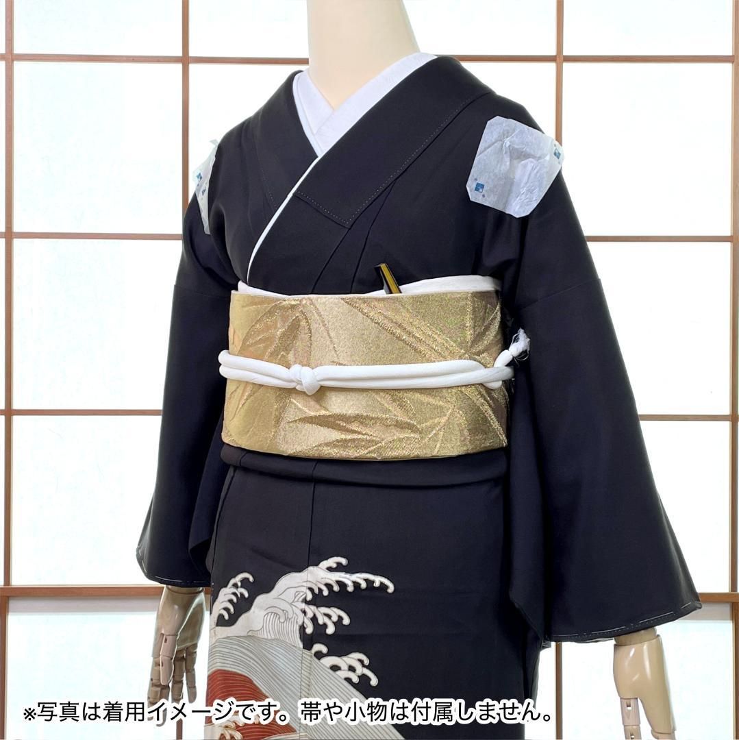 黒留袖 正絹 刺繡 金彩 荒波柄 着物 kimonolove【仕付け糸付