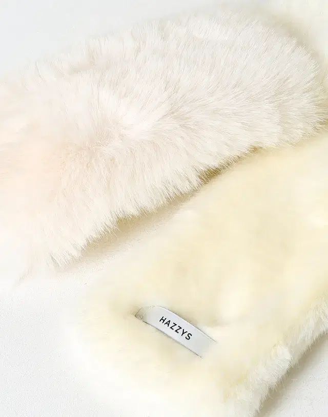  ヘジス 人造ファー プチ マフラー アイボリー マフラー 小物