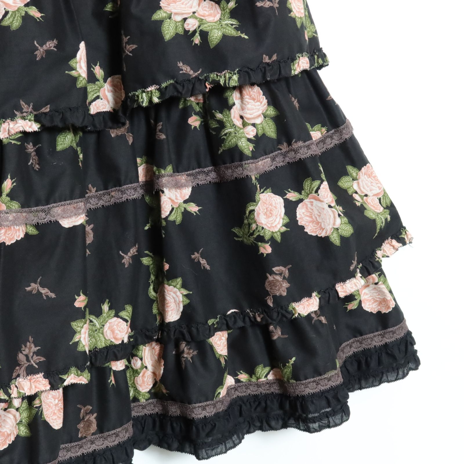 美品 ピンクハウス フリル 段々 丸襟 ロングコート ブラック 黒 メルローズ 美品 ピンクハウス フリル 段々 丸襟 ロングコート ブラック 黒 メルローズ