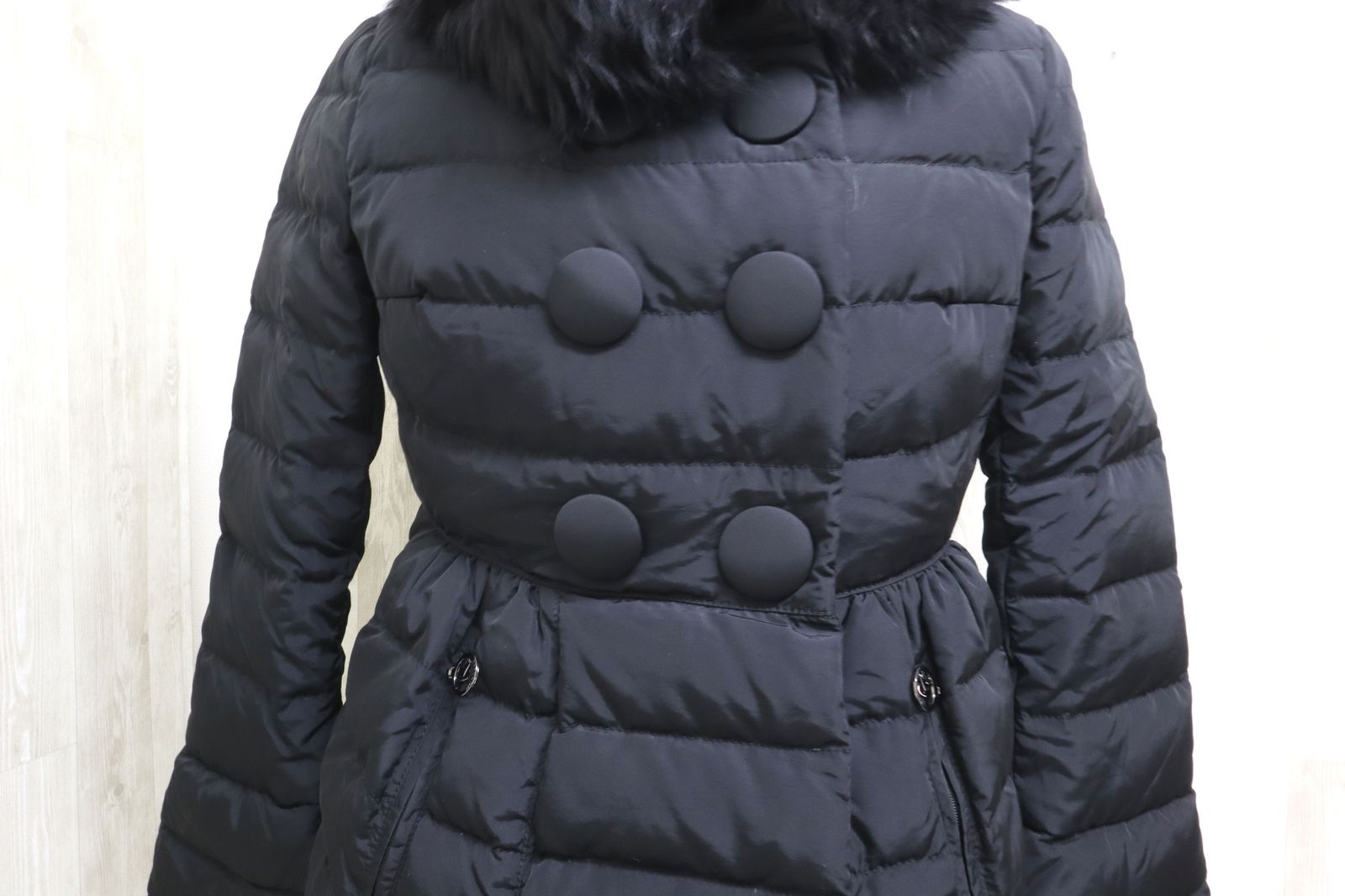 ファー モンクレール ダウン レディース モンクレール MONCLER ダウン