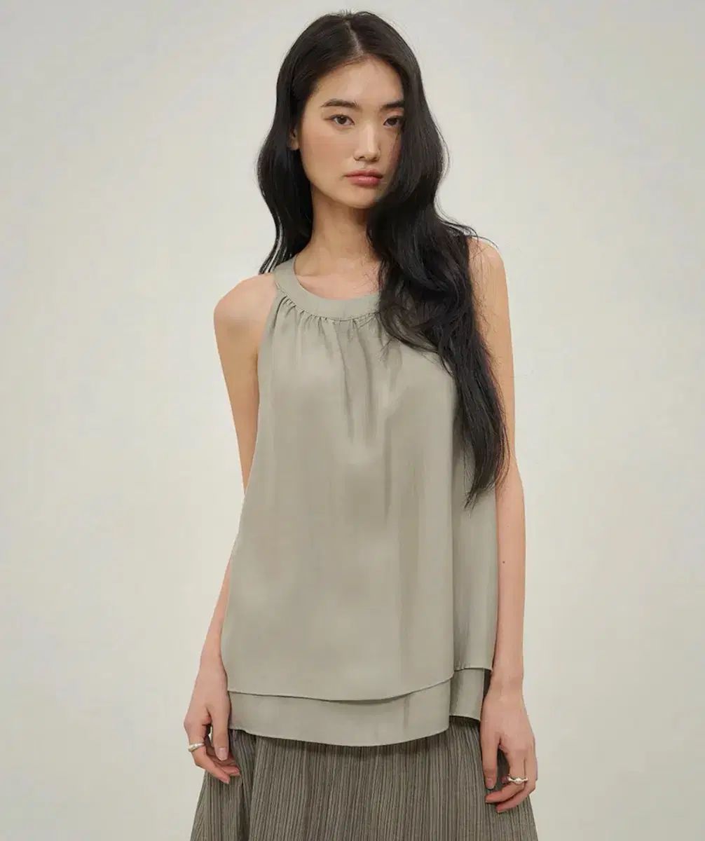 アウロ ブラウス FOG HALTER TOP GRAY