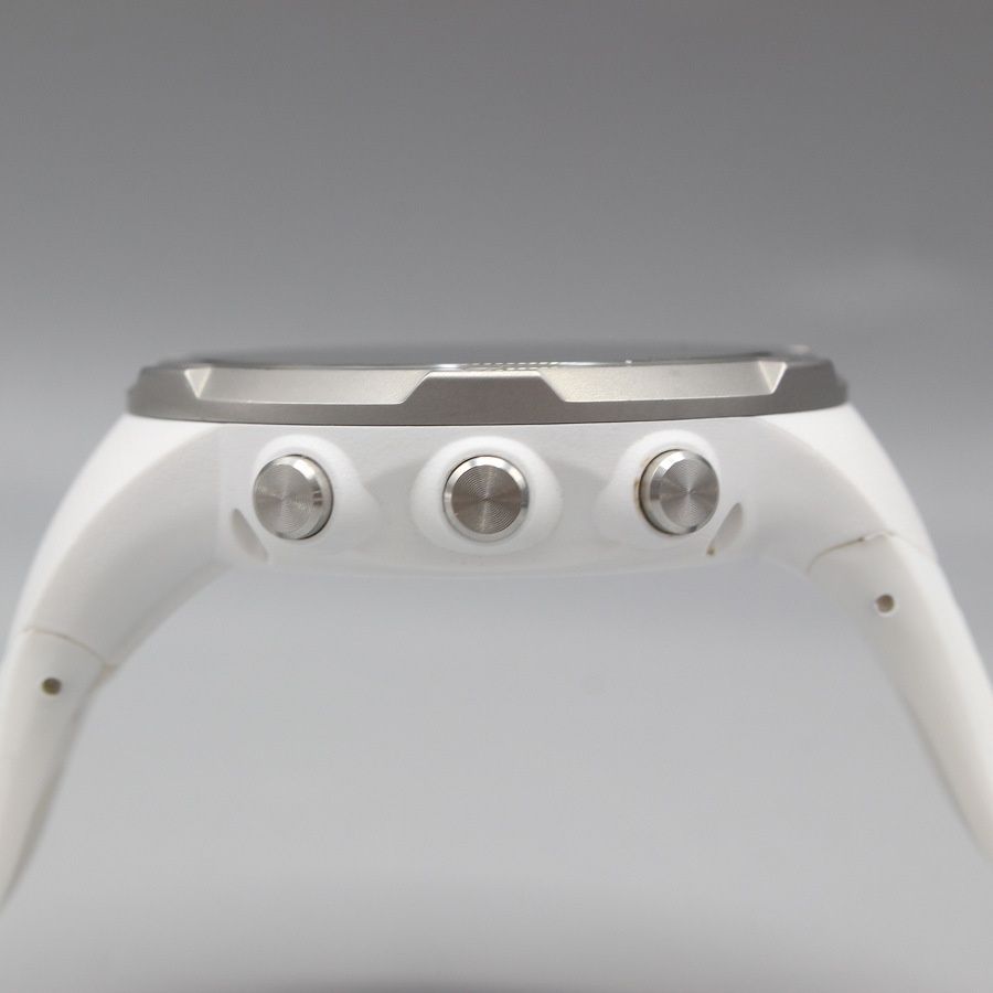 腕時計型GPSゴルフナビ