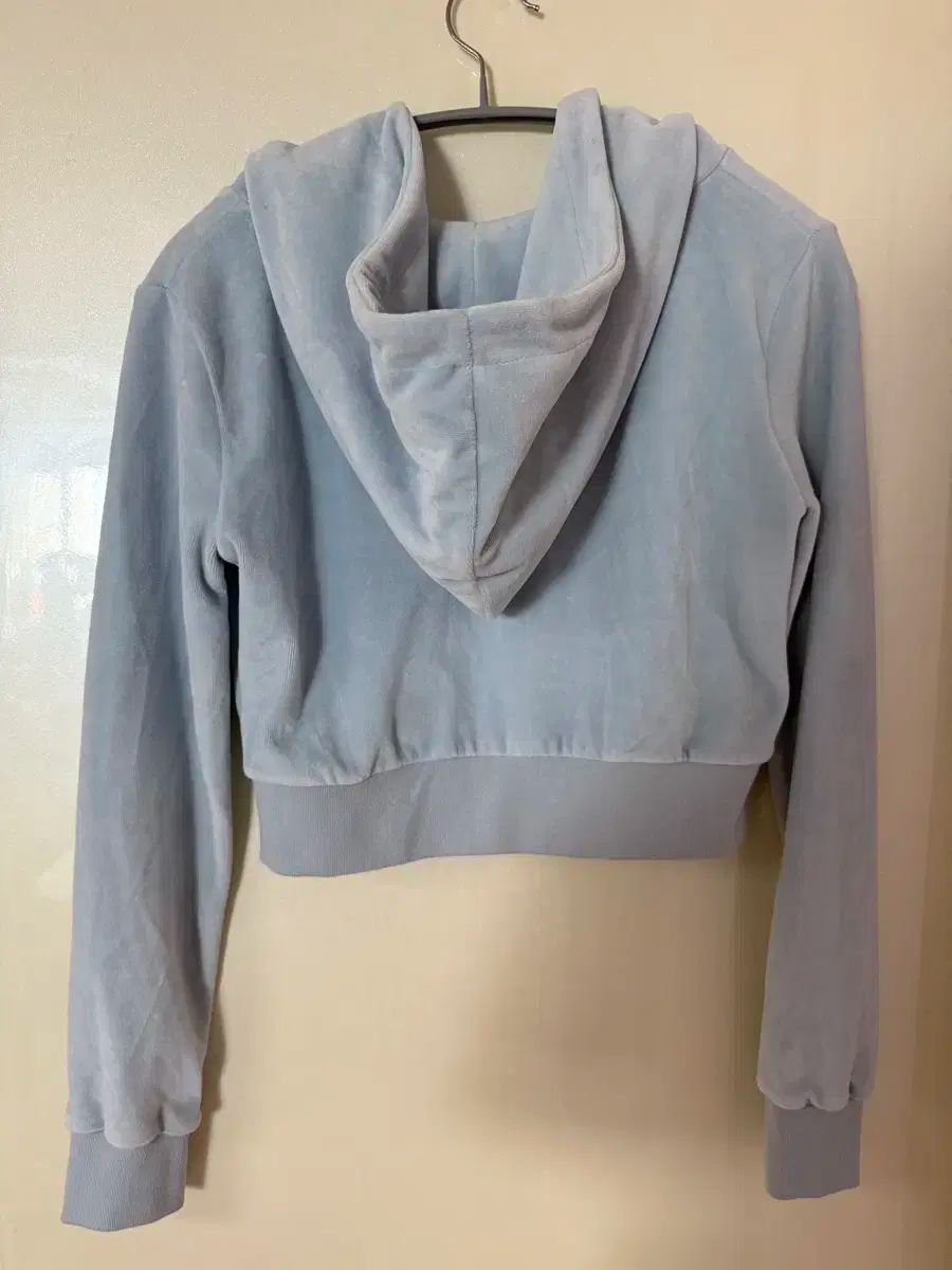 カーキポイント KHAKIPOINT ベルーア トレーナー ベルベット クロップド フードジップアップ スカイブルー