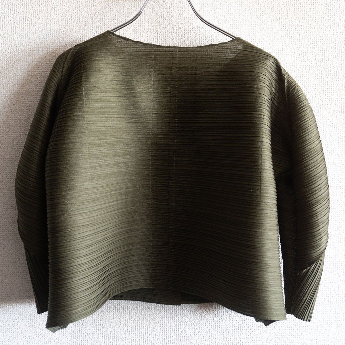 PLEATS PLEASE 横プリーツ ブラウス カットソー プリーツプリーズ ISSEY MIYAKE イッセイミヤケ 25110082