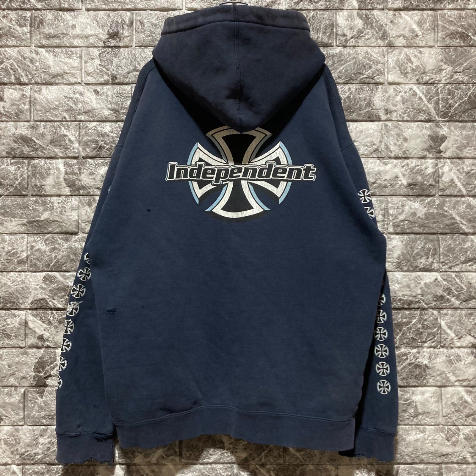 INDEPENDENT パーカー NAVY インディペンデント アイアンクロス