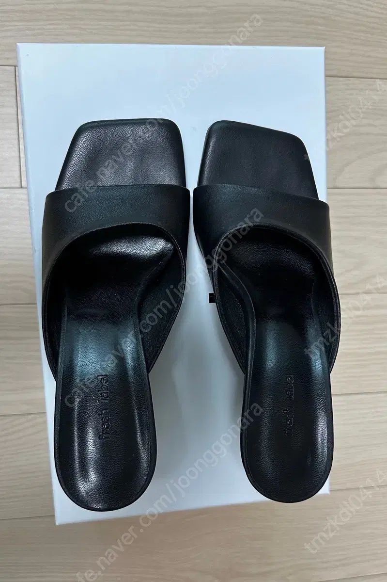 フレッシュラベル ブラックヒール