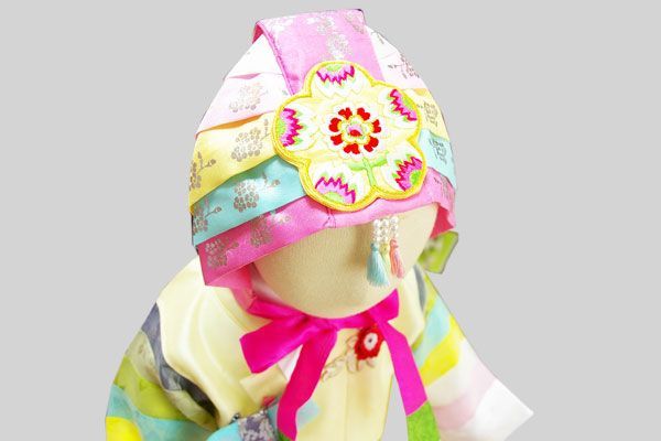 刺繍セットンピンククルレ帽子女の子用 100日～4才目安 kulre-7-s ギフト お土産 誕生祝