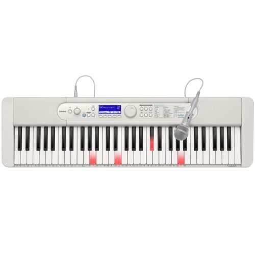 品 LK 520 Casiotone 光ナビゲーションキーボード 61鍵盤 内蔵曲200曲