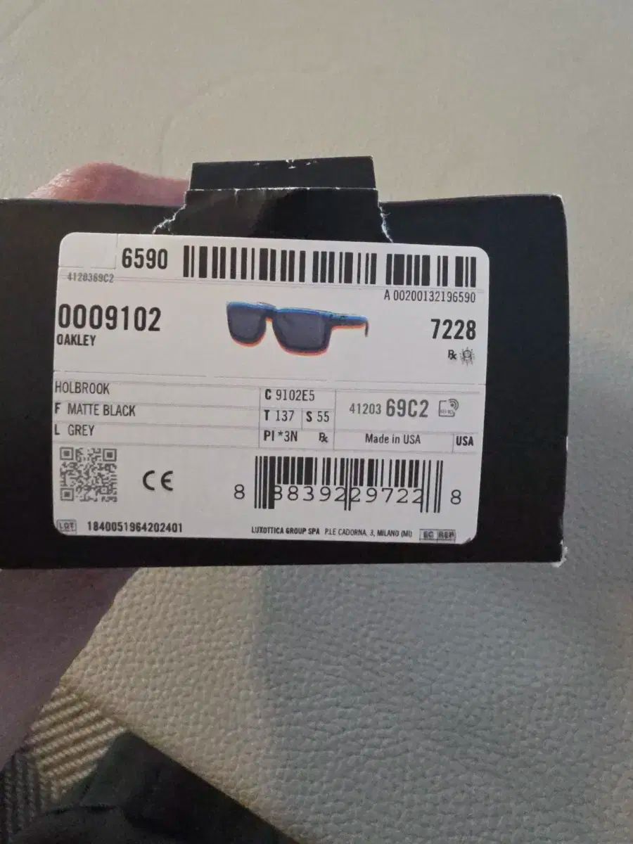  オークリー ホールブ LOOK 販売 サングラス 小物