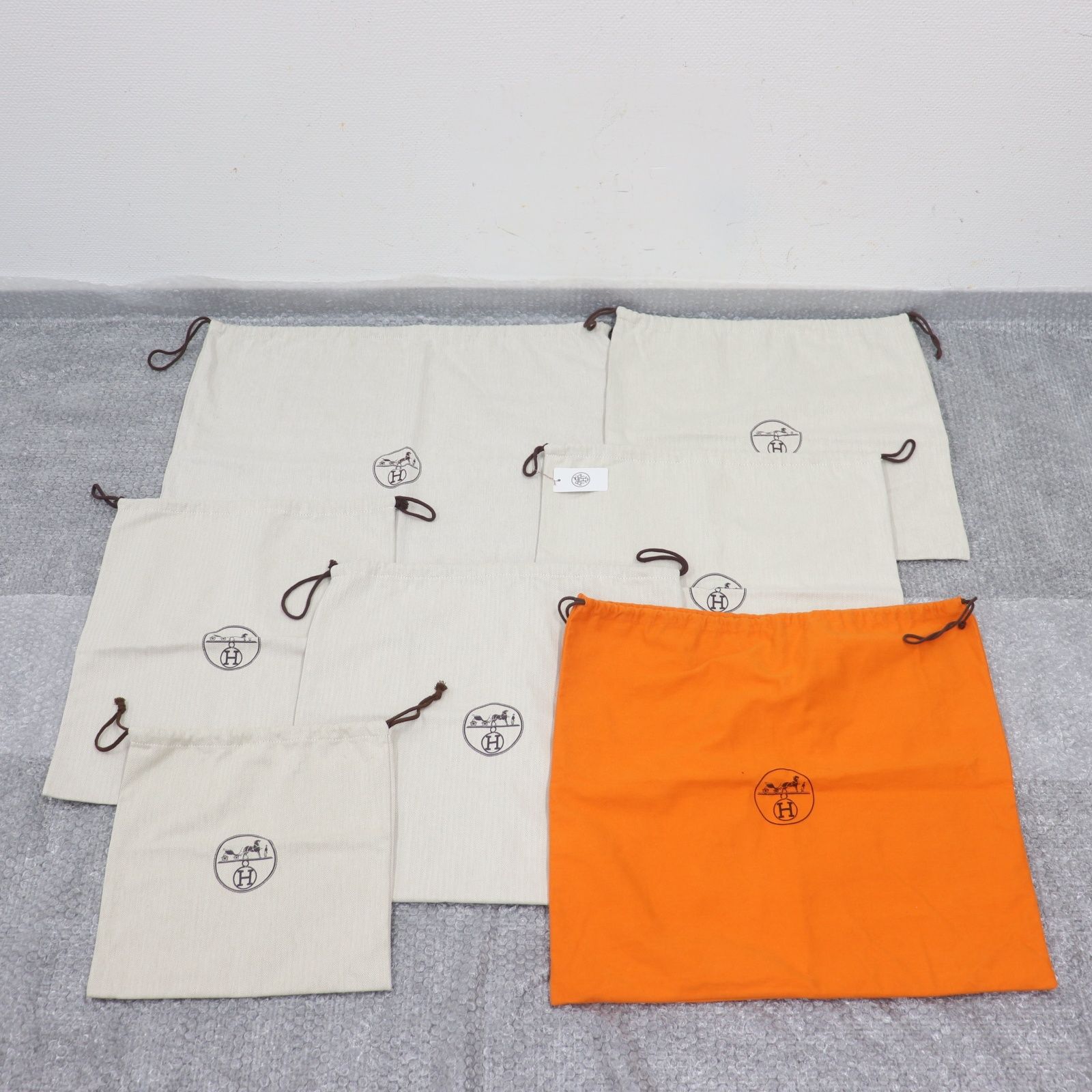 ITDNQSM2JD8M HERMES エルメス 保存袋 巾着袋 布袋 オレンジ ベージュ