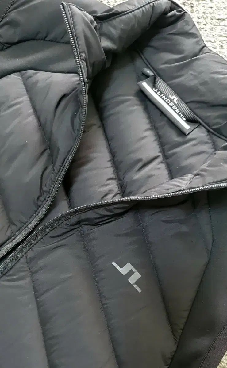 J.リンドバーグ グースダウン