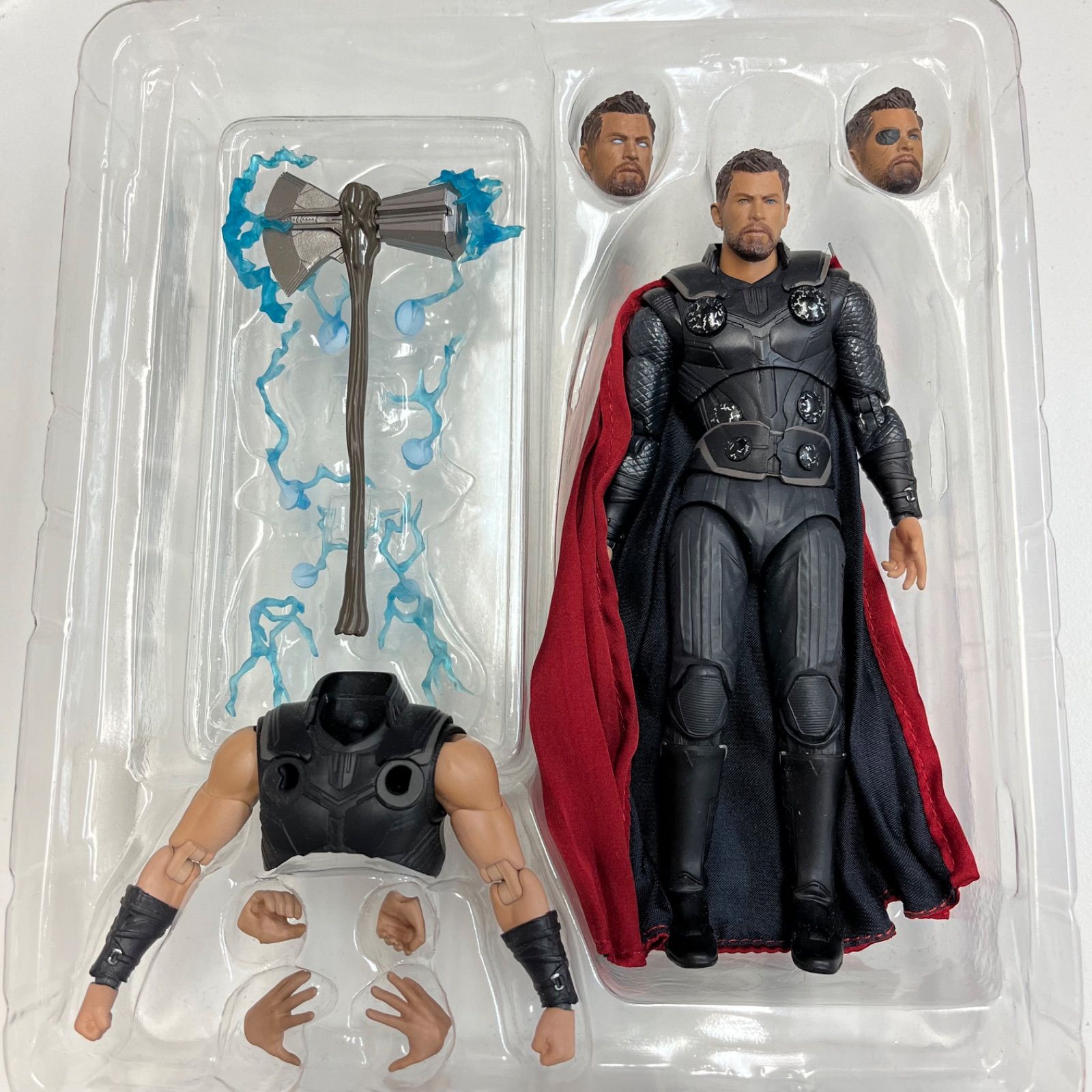 開封済み MAFEX マフェックス THOR ソー INFINITY WAR フィギュア
