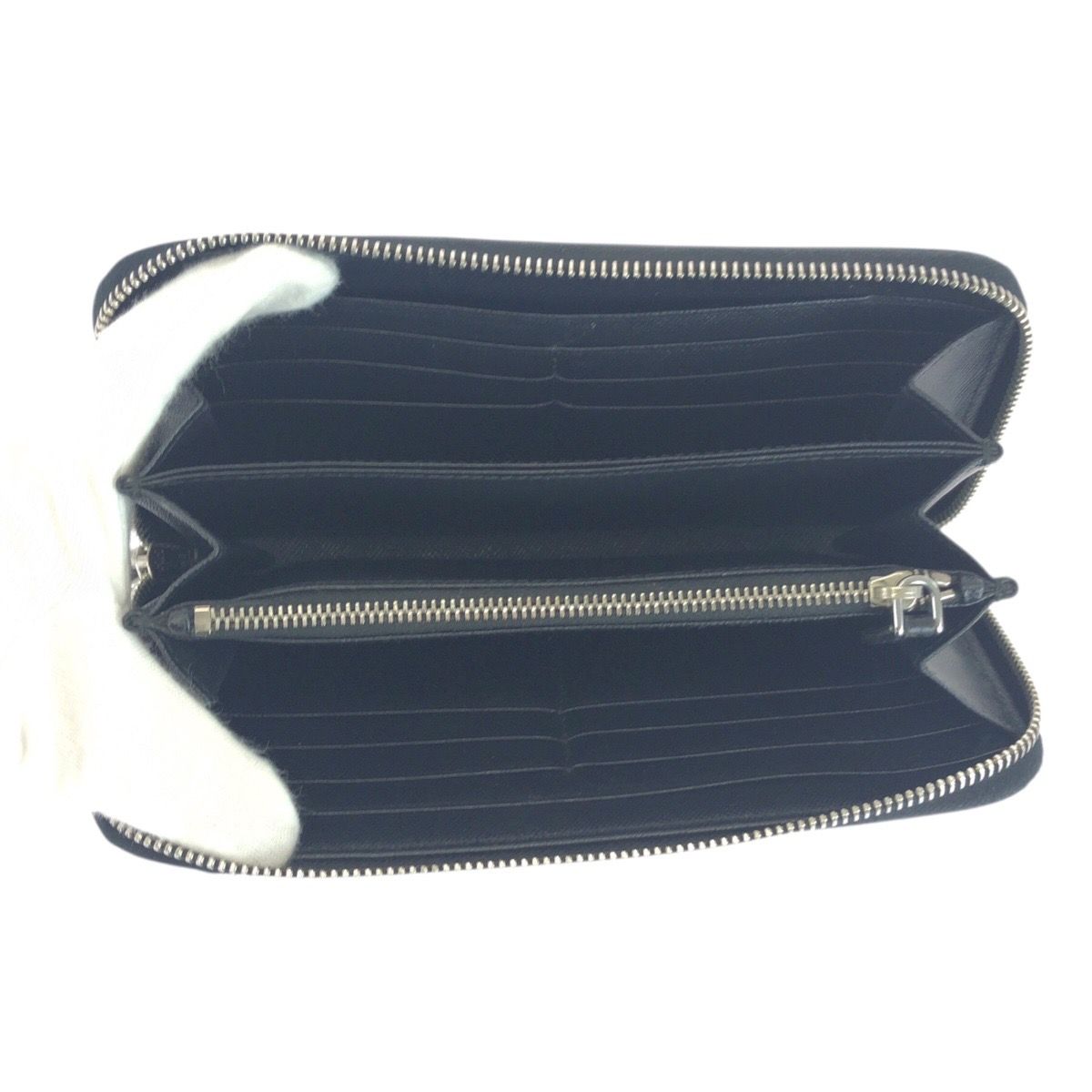 美品 PRADA プラダ サフィアーノ 三角ロゴプレート ブラック 黒