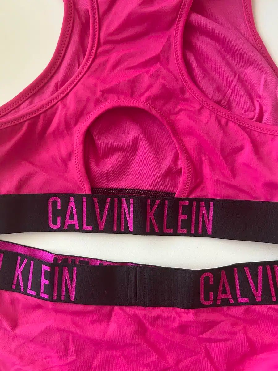  Calvin Klein CK 水着 ビキニ セット ホットピンク S その他 水着 ラッシュガード