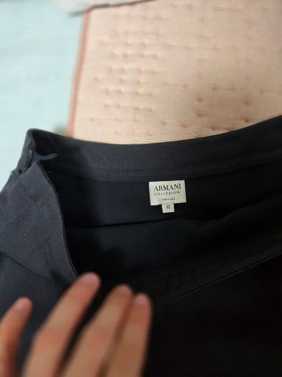 ARMANI アルマーニ コレッツィオーニ ブラック スカート 40サイズ