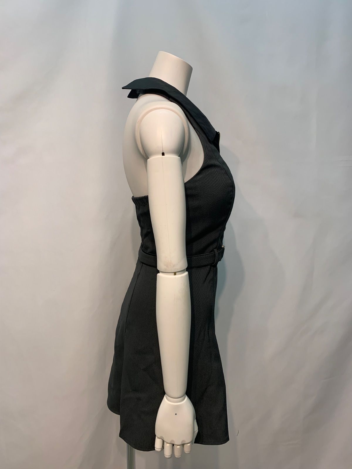 1764 ROBE de FLEURS Glossy ローブドフルール グロッシー キャバクラ ドレス プリーツ ゴールド金具 バックオープン タイト 襟付き キャバドレス S