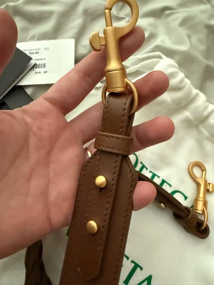 ボッテガ ヴェネタ バッグ ストラップ