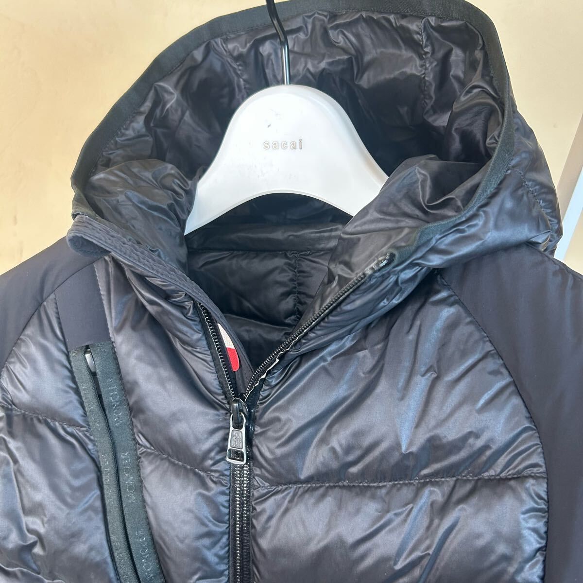 レア】MONCLER モンクレールライトダウンジャケットDEFFEYESラバー