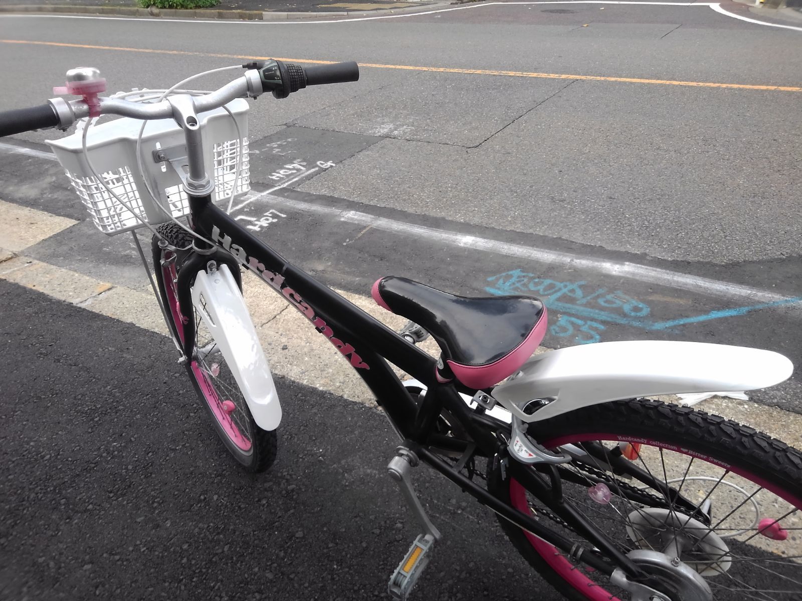 中古子供自転車３８０５　前後タイヤ新品！　２２インチ　６段ギヤ　ダイナモライト　 身長１２３㎝前後 引き取り限定！(名古屋市昭和区)中古子供自転車3805 前後タイヤ