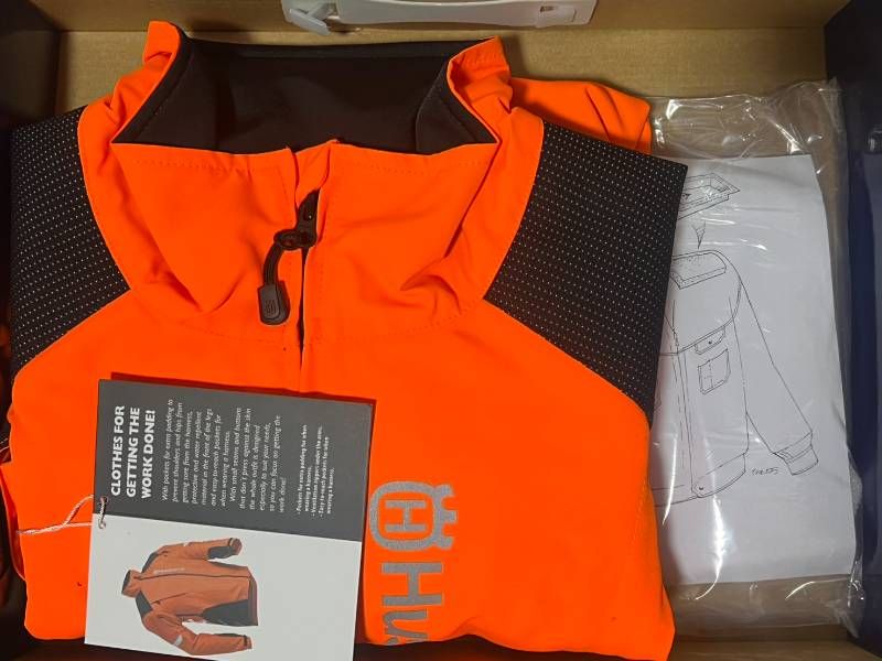 最高の品質！ ハスクバーナ B＆T 草刈り作業用 ジャケット テクニカル 長袖 !