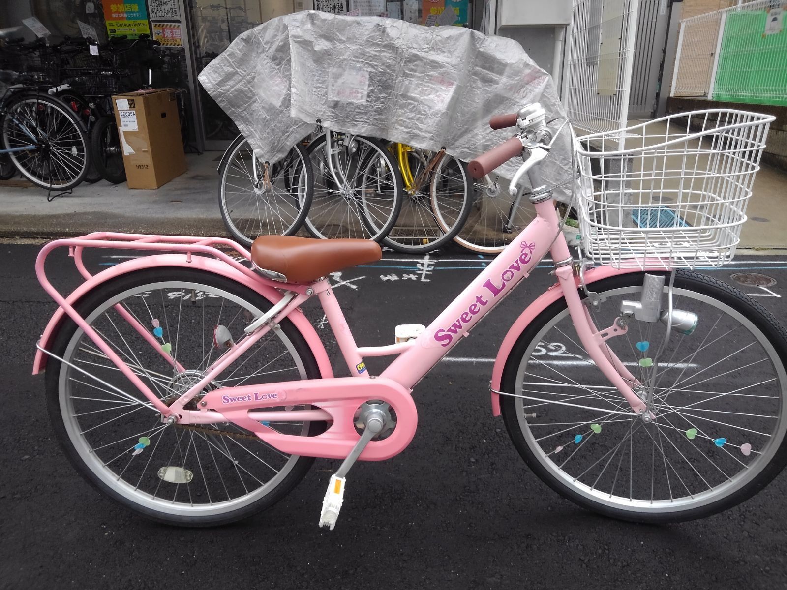 名古屋市昭和区 子供自転車３８１０ 前後タイヤ ２２インチ ギヤなし ダイナモライト 身長１２４㎝前後