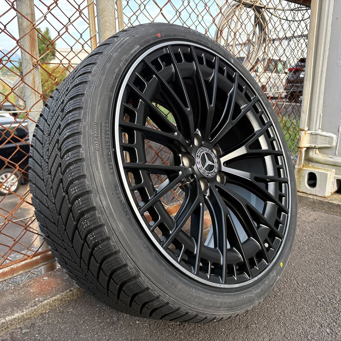 スタッドレス BENZ ベンツ Sクラス W 223 222 CLS X 218 20インチ タイヤホイール サイルン Alpine EVO 2 255 35 R 20 4本セット