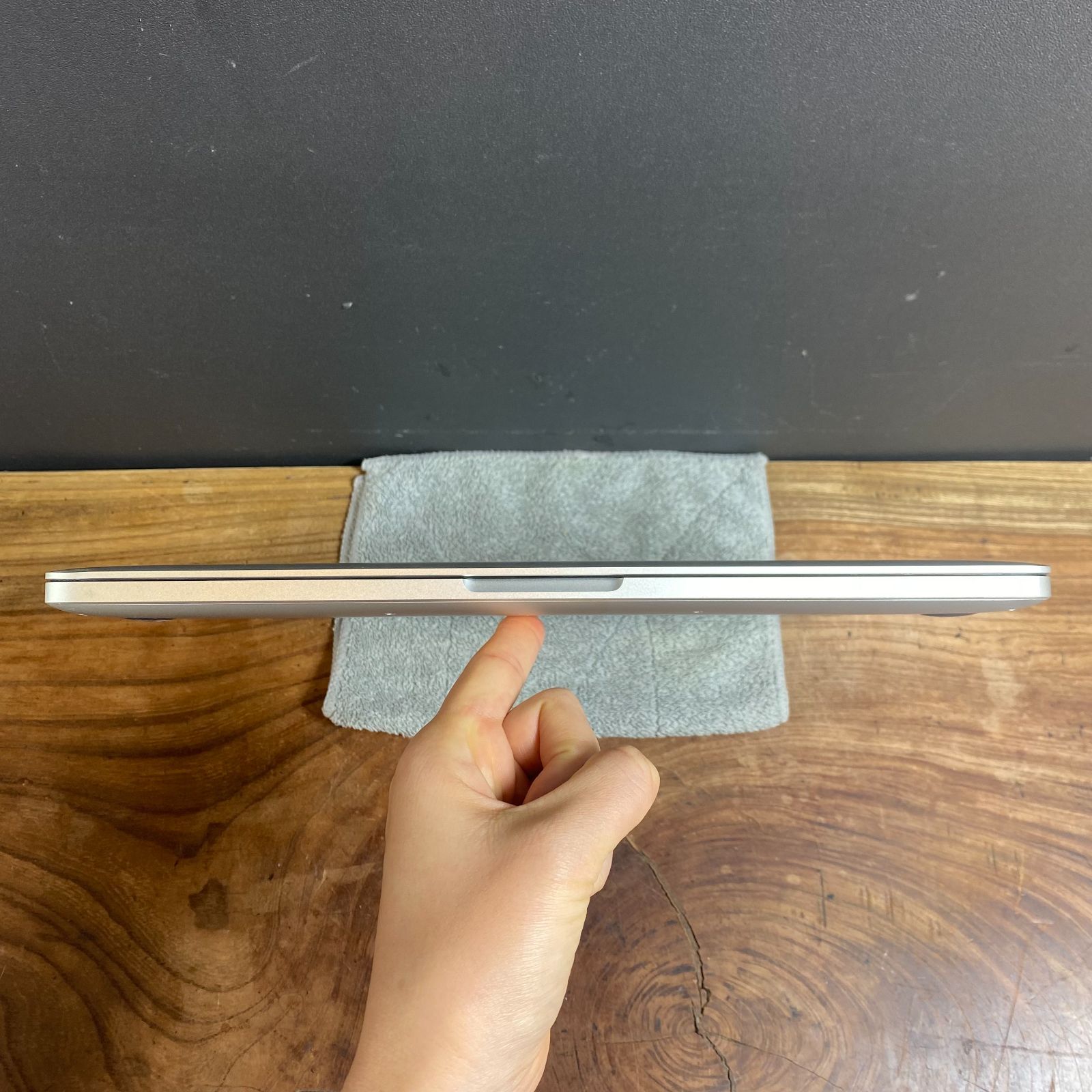  Apple MacBook Pro 13 inch 2015 Core i 5 2 7 GHz メモリ8 GB Office 2021 Windows 11 584 MacBook本体 ノートPC