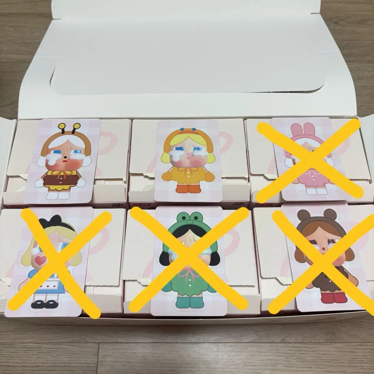 POP MART クライベイビー アゲインシリーズ キーホルダー