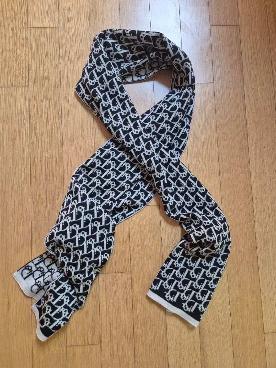 ディオール オブリーク