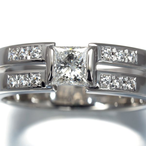 【超美品】TASAKI/VS1ダイヤモンド1.015CT（3石）PT900リング TASAKI タサキ リング ダイヤ ダイヤモンド 0.43ct G VS1/0.10ct