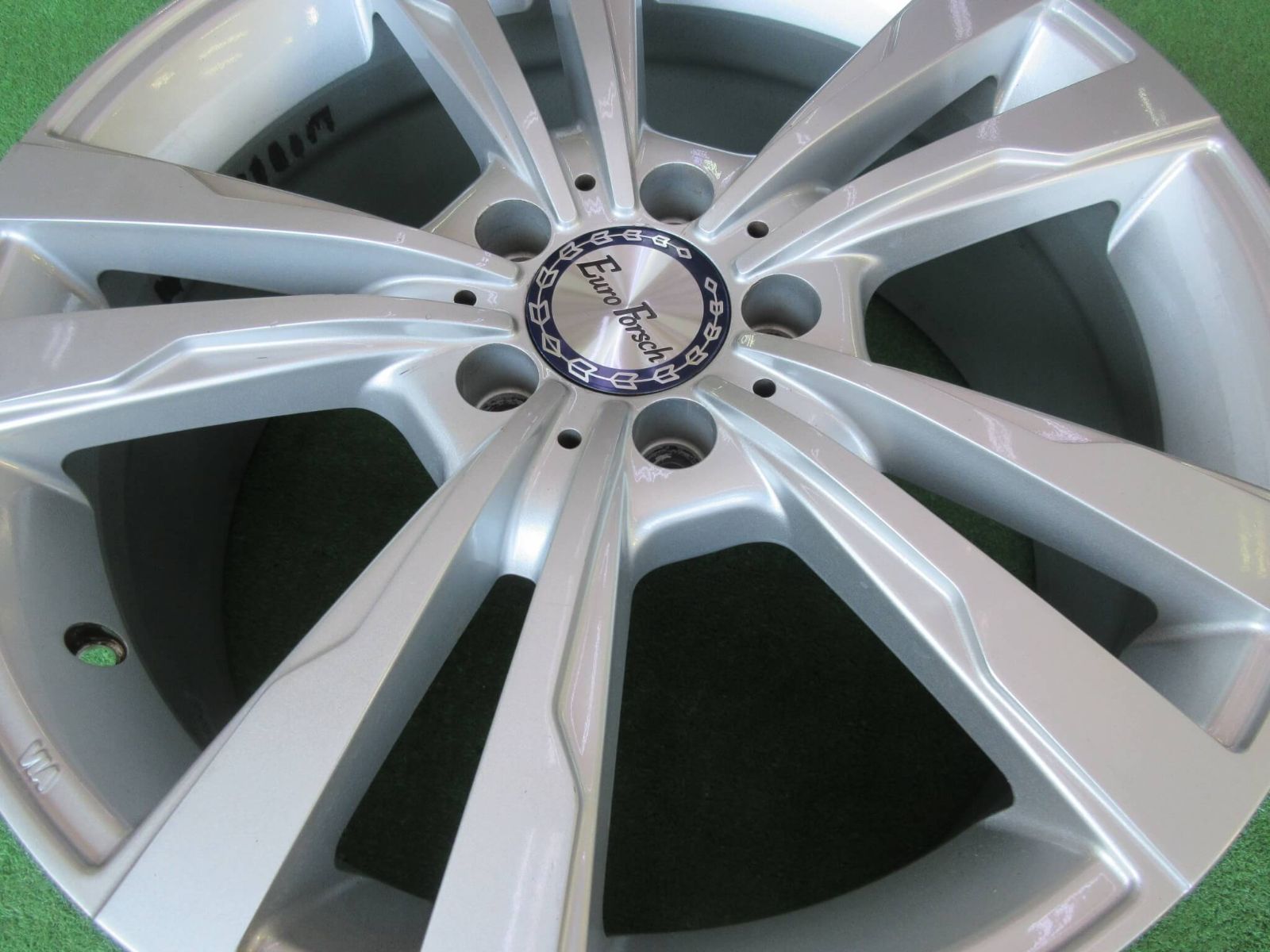 ユーロフォルシュ 8