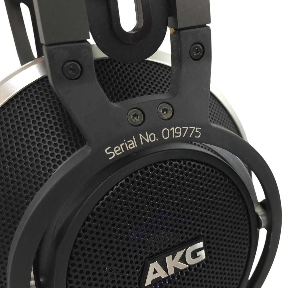 【新品同様美品】AKG K812 開放型ヘッドホン Amazon.co.jp: [ akg ] ヘッドホン モニターヘッドホン 【 開放型