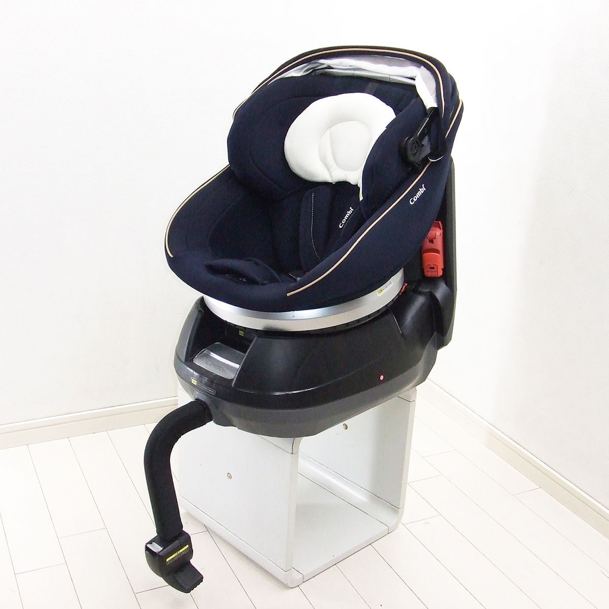  チャイルドシート コンビ クルムーヴ スマート エッグショック JG-550 combi 4カ月から4歳 B 車用チャイルドシート チャイルドシート