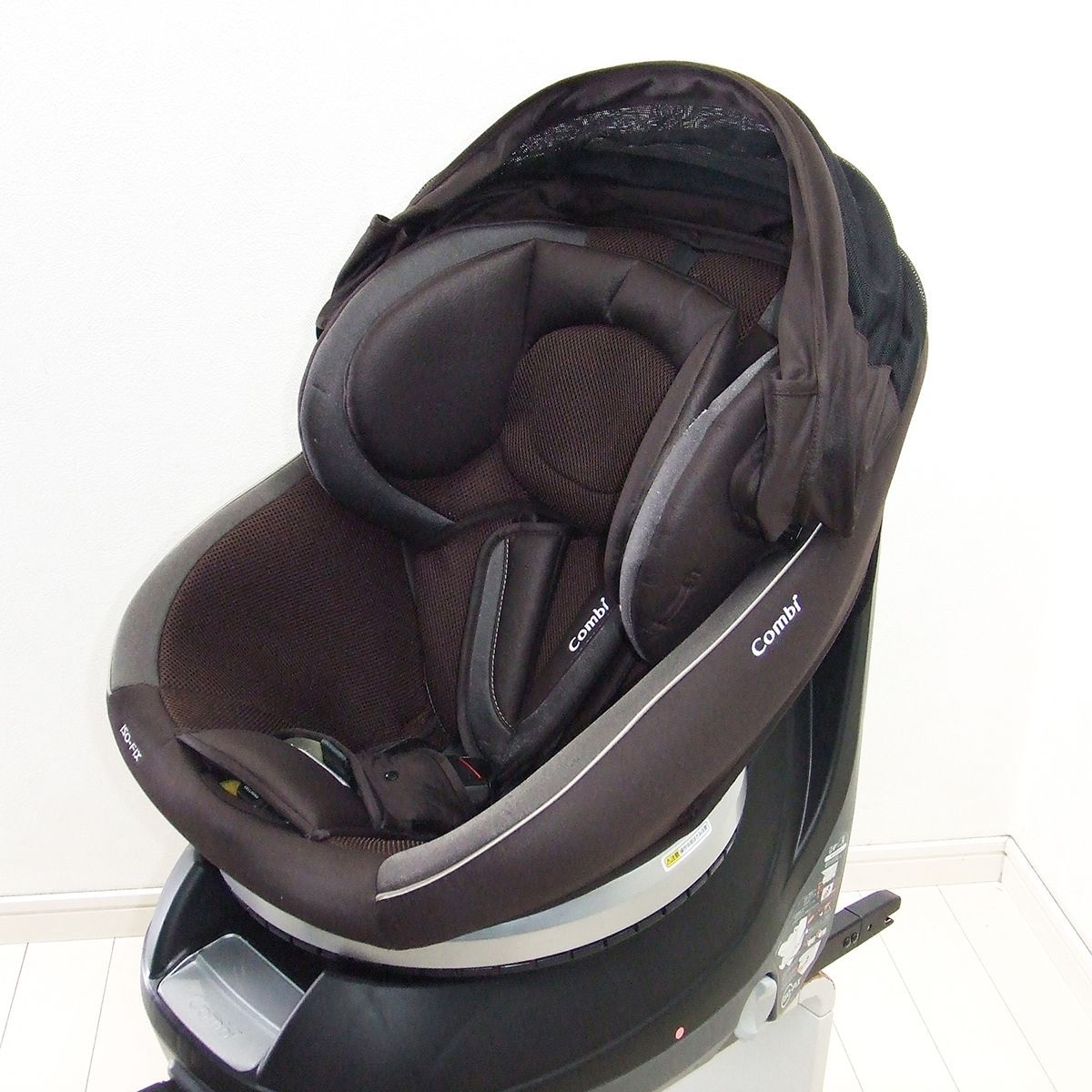  チャイルドシート コンビ クルムーヴスマート ISOFIX エッグショック combi JG-650 4カ月から4歳 C.一般 車用チャイルドシート チャイルドシート