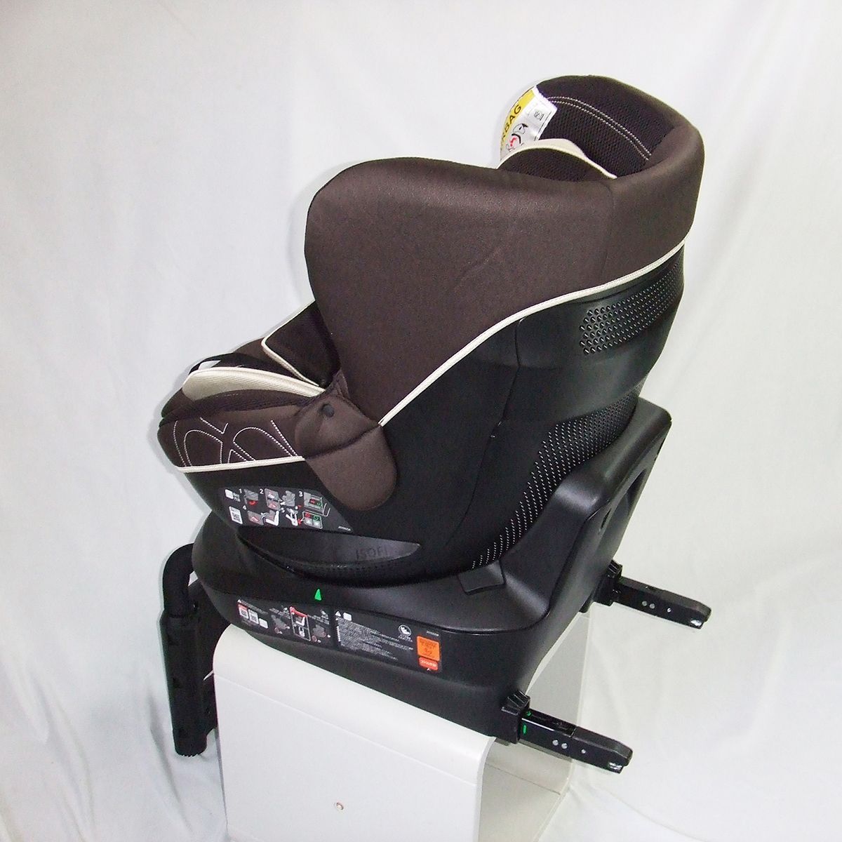  っ 厳選 チャイルドシート エールベベ クルット4 iグランス ISOFIX 新生児から4歳 B 車用チャイルドシート チャイルドシート