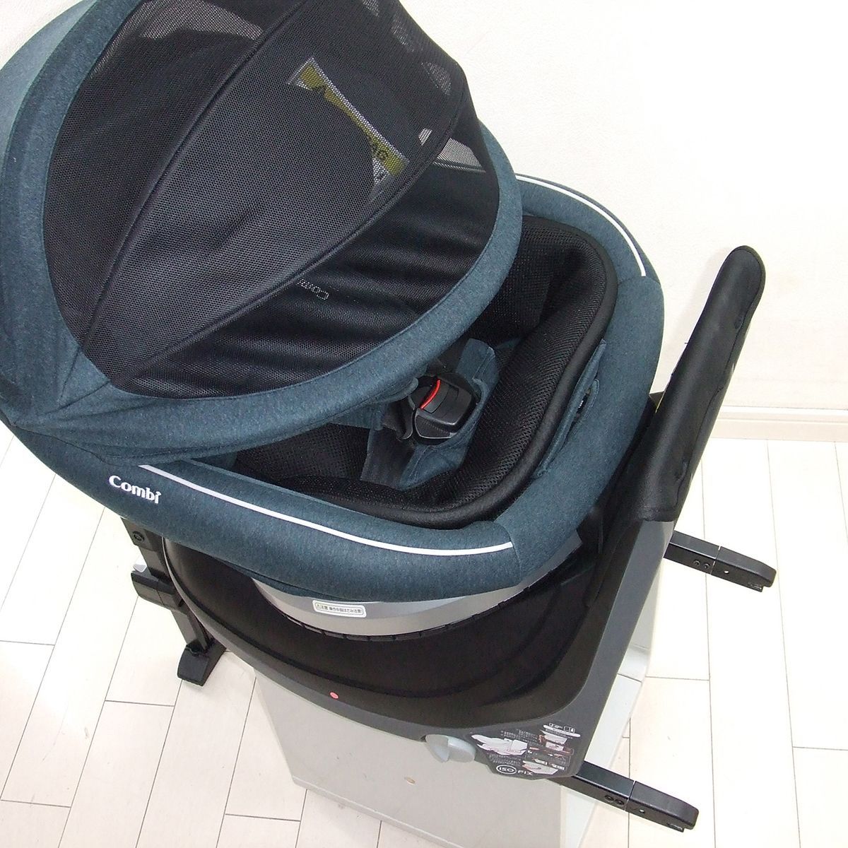  チャイルドシート コンビ ホワイトレーベル クルムーヴスマート ISOFIX エッグショック combi JG-650 B 車用チャイルドシート チャイルドシート