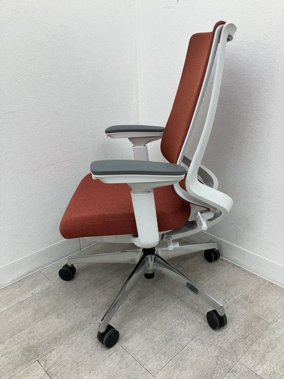 コクヨ 可動肘付デュオラ2チェア