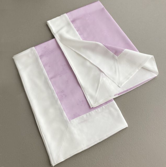 故人に着せる チョゴリ