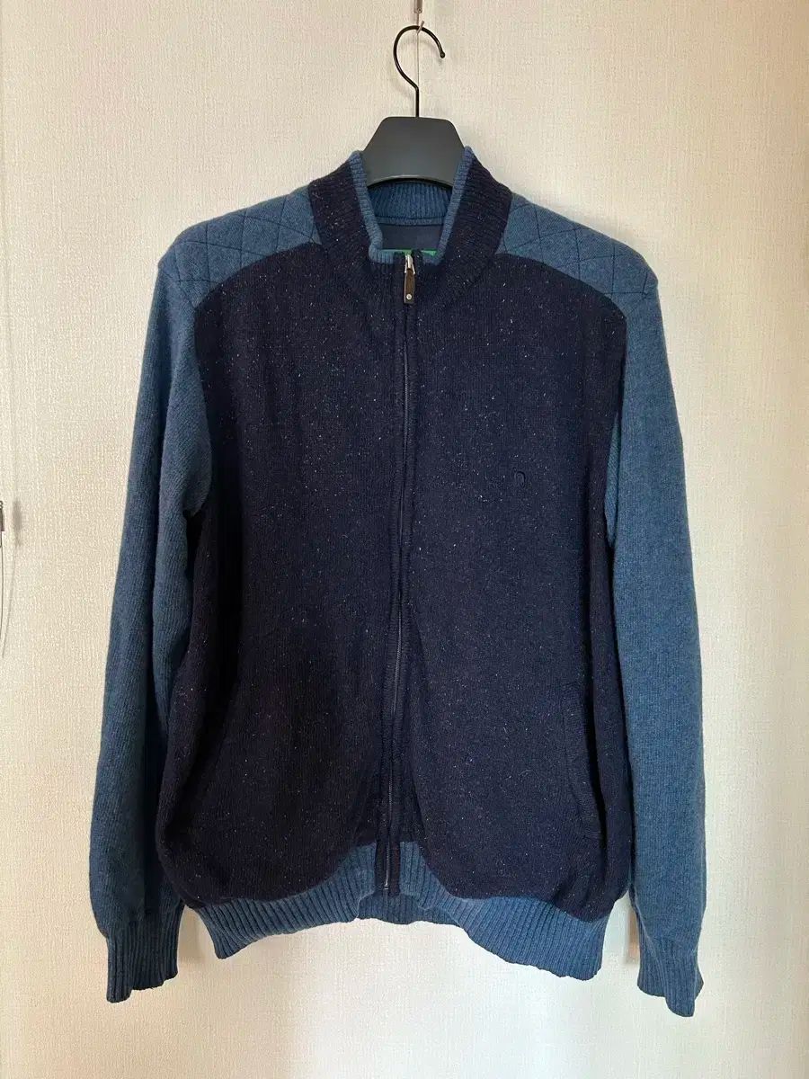 HAZZYS へジス ゴルフ メンズ 防風 ジップアップ ニット 105