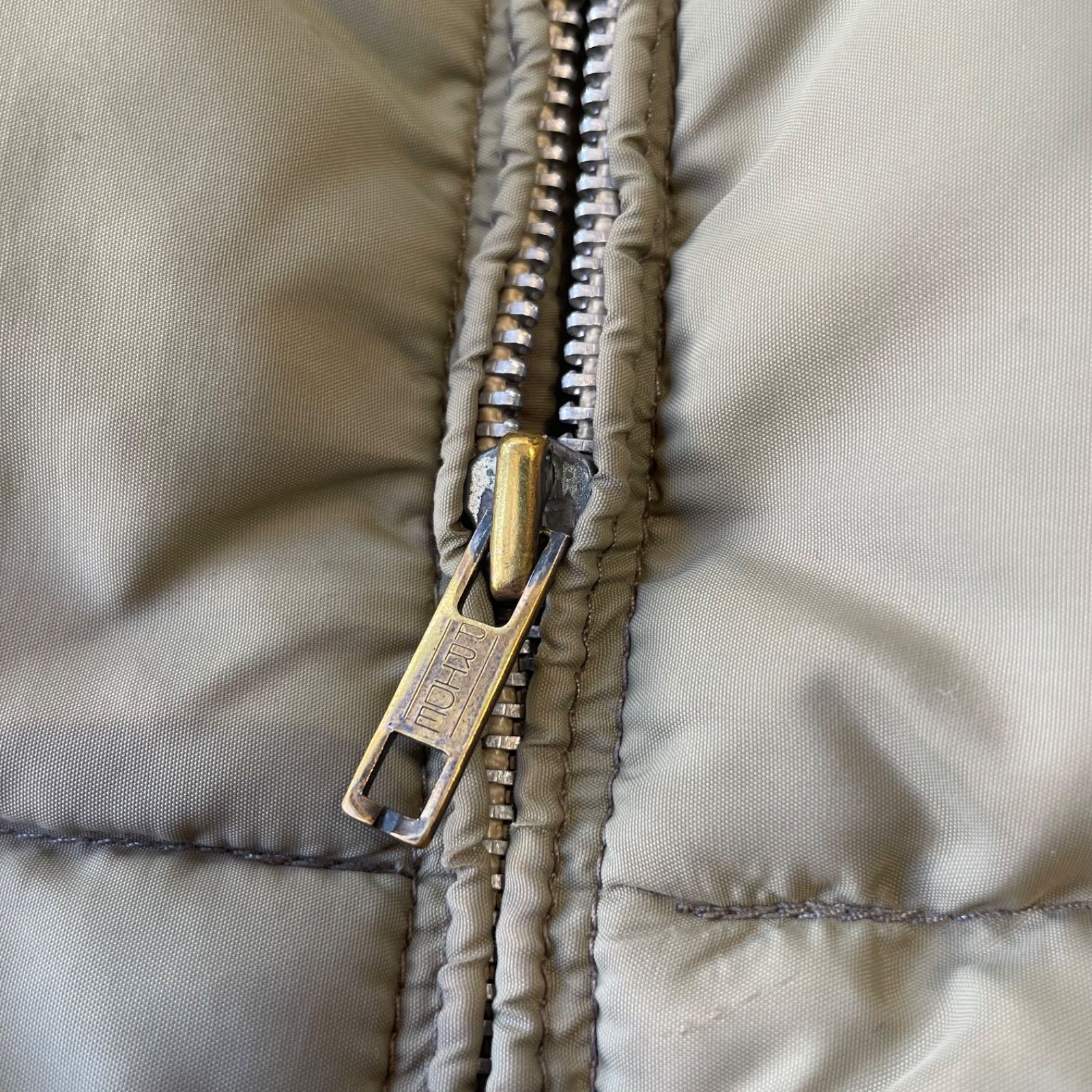 アルミジッパー