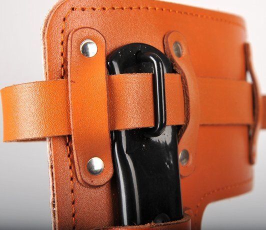 狩猟用品 牛革です