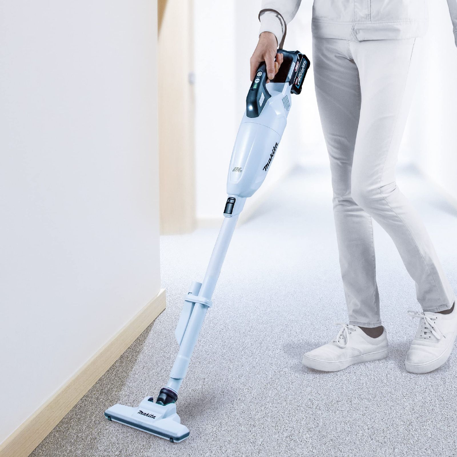 マキタ Makita 充電式クリーナ 白 40Vmax バッテリ 充電器別売 CL001GZW