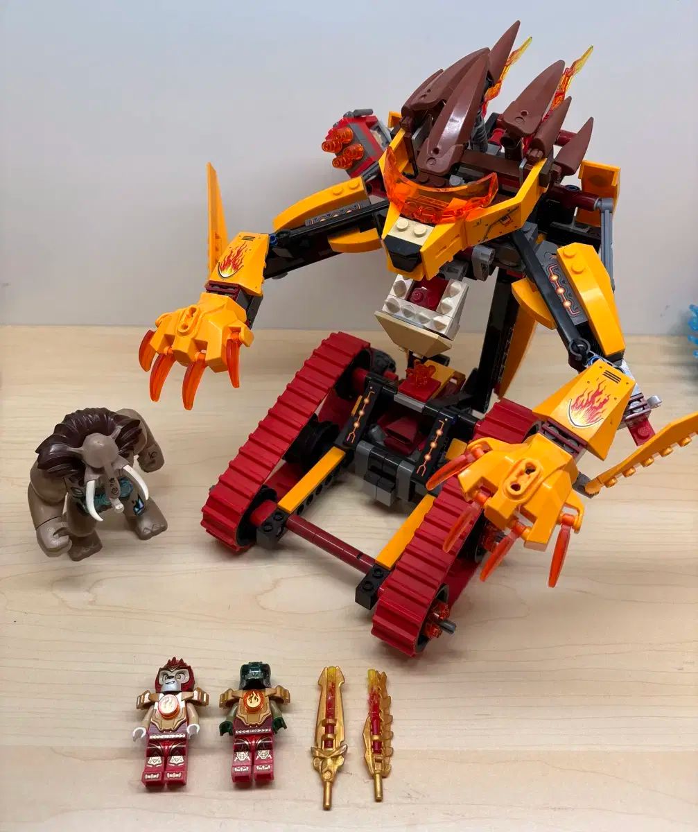 LEGO 70144 CHIMI チーマ ラバルのFIRE LION
