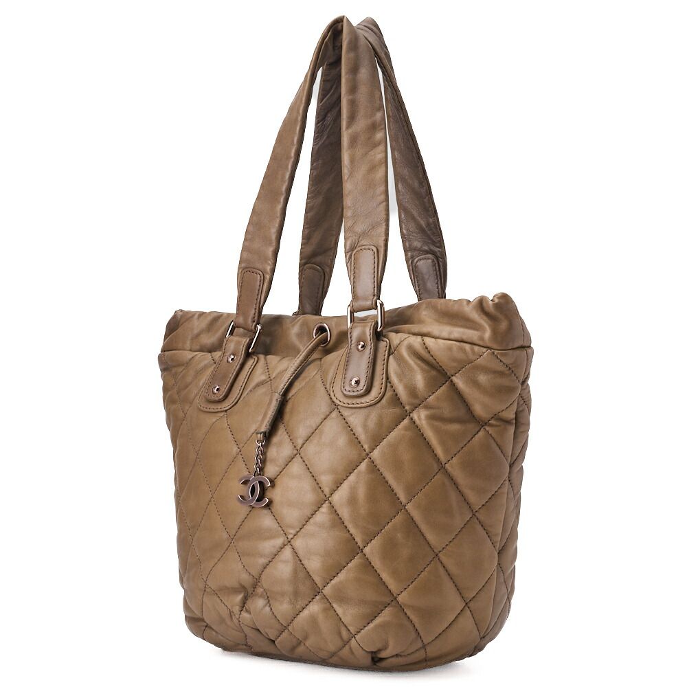 CHANEL シャネル トートバッグ マトラッセ ラムスキン チャーム付き 茶色 ゴールド金具 レディースバッグ ブランド