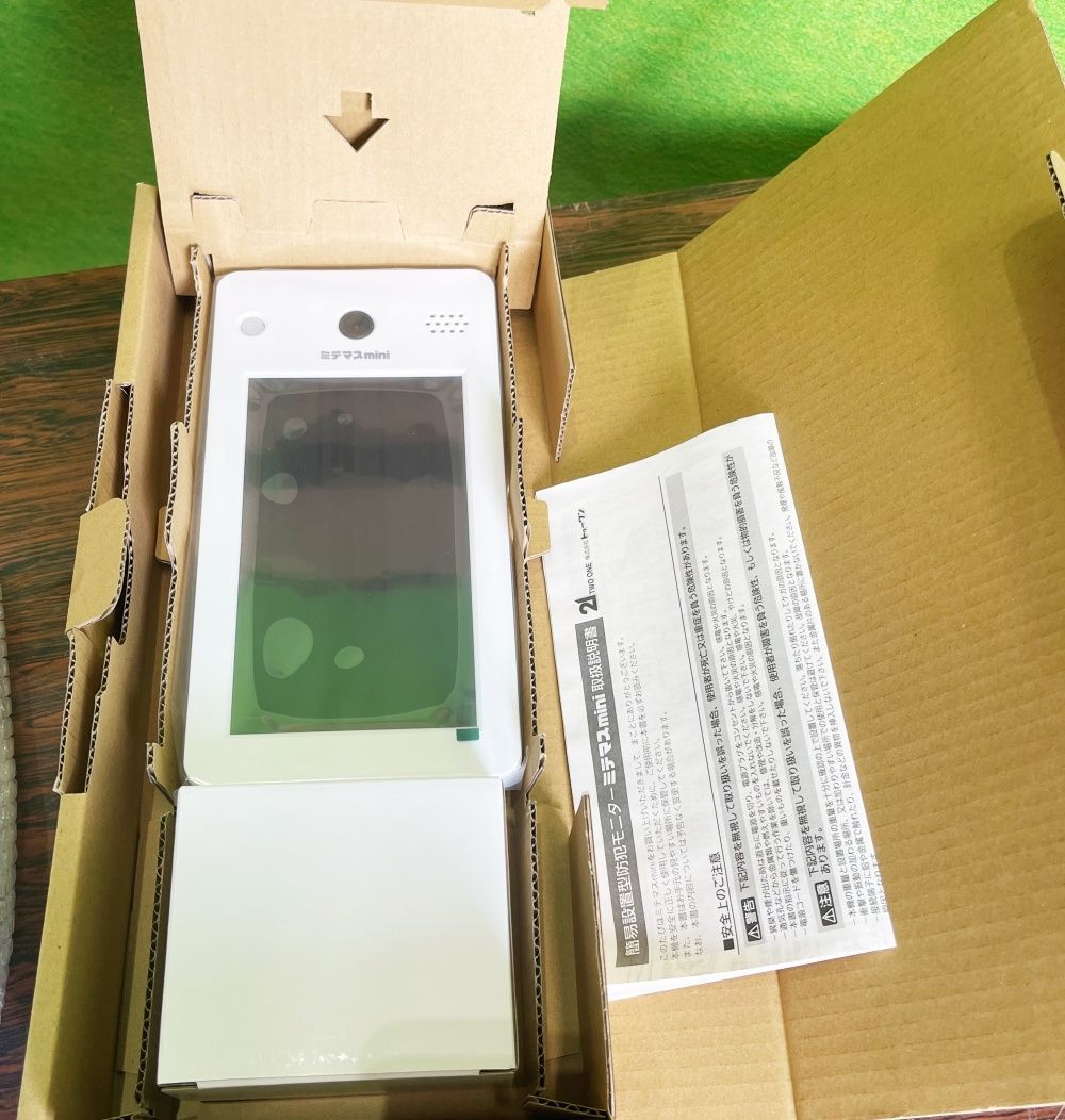 ほぼ未使用品　【東芝テック】キャッシュレス会計専用セルフレジ　SS-N1C　スーパー、ホームセンター、ドラッグストアなど ■C-1557 ほぼ未使用品 【東芝テック】キャッシュレス会計専用セルフレジ SS-N1C