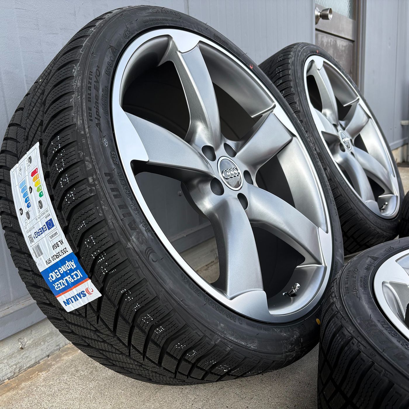 新品 スタッドレス Audi A5 A6 A7 タイヤホイール サイルン Alpine