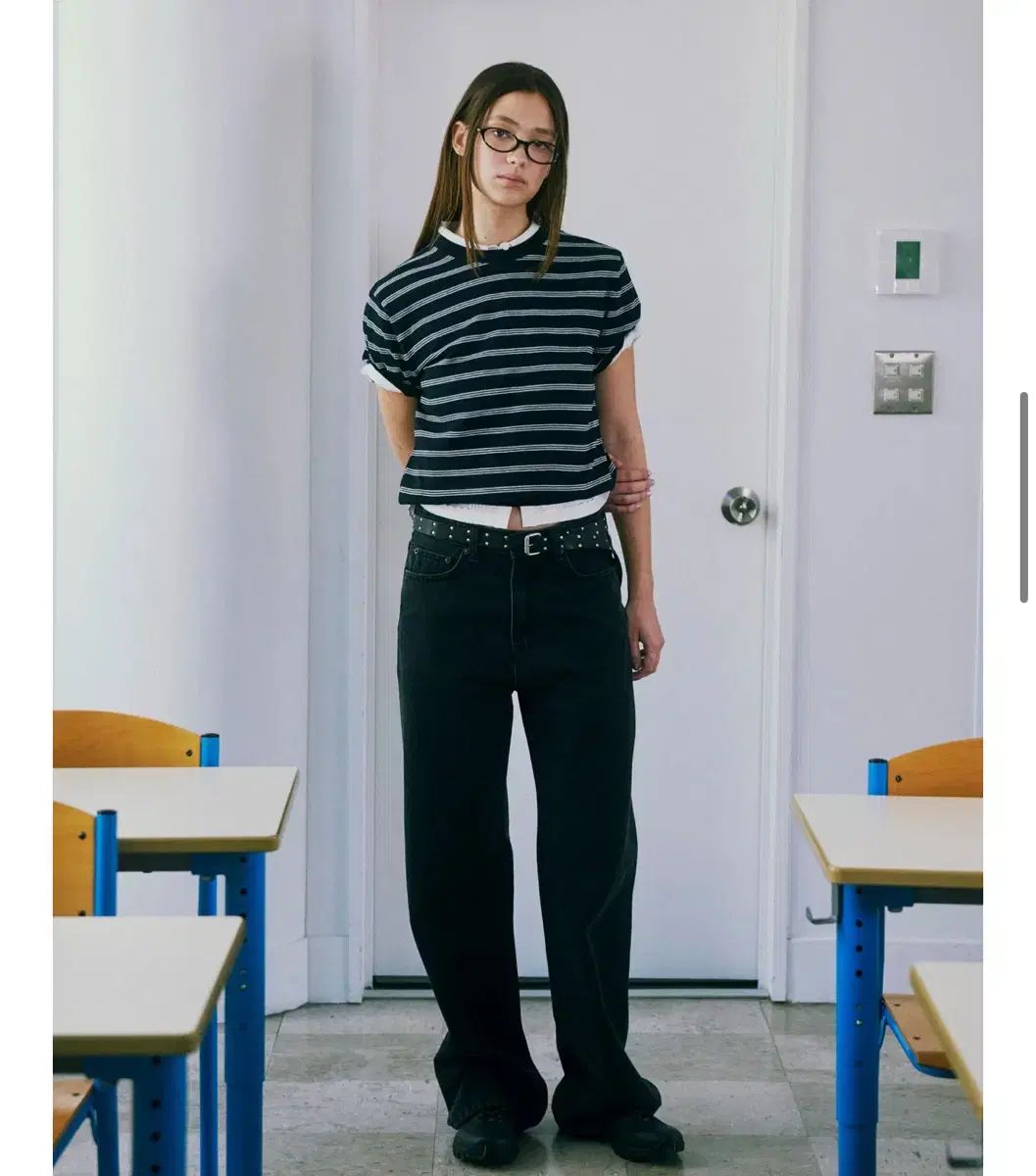 LOW CLASSIC ロウ クラシック ストライプ クルーネック ニット - ブラック