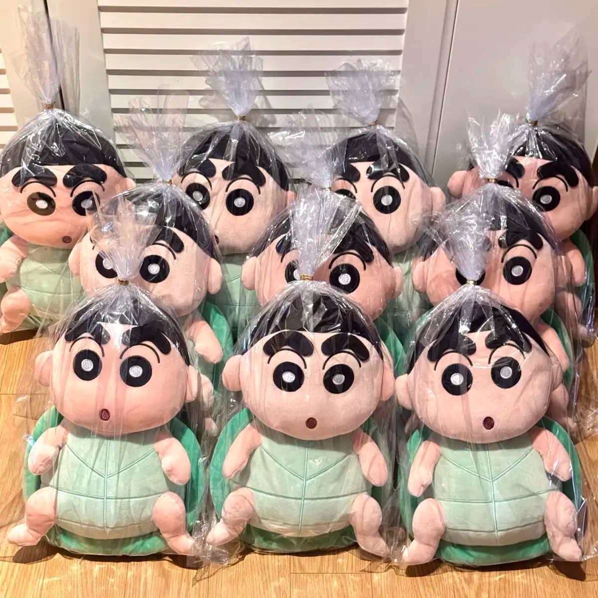 クレヨンしんちゃん カメ 中型人形